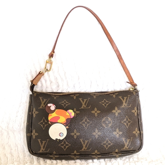 🦄RARE🦄 LV Takashi Murakami Panda Pochette - Picture 9 of 12